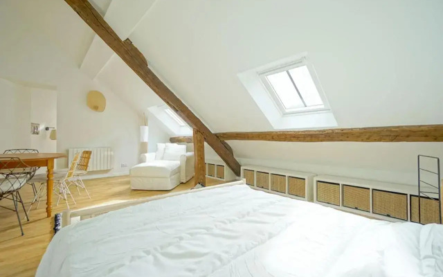 BEAUTIFUL BRIGHT apartment near the Marais