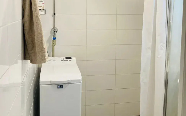 Comfy Studio Apt with Prime Location