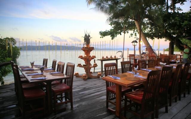 Raja Ampat Dive Lodge