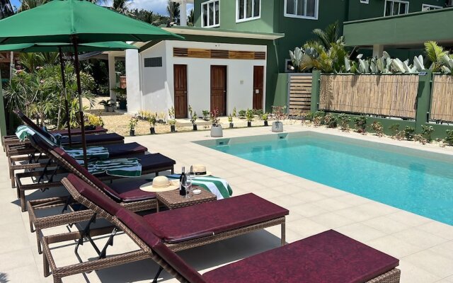 Royal Suites Port Barton