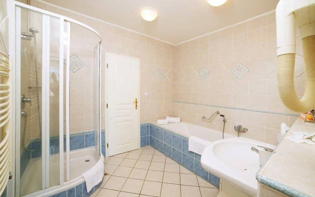 FESTIVAL Hotel Apartments