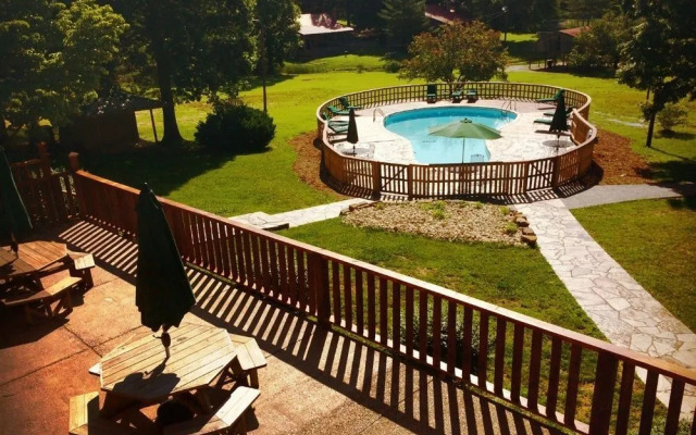 Best Western Smokehouse Lodge