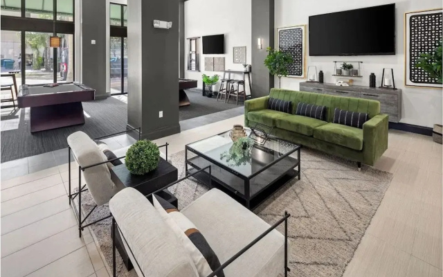 Miramar Apartments By Landing