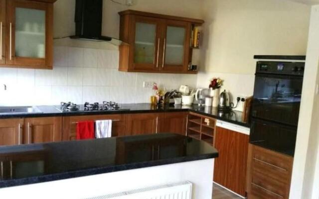 Basingstoke Townhouse