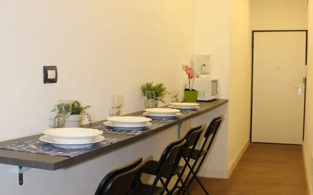 Art Apartment Stazione B