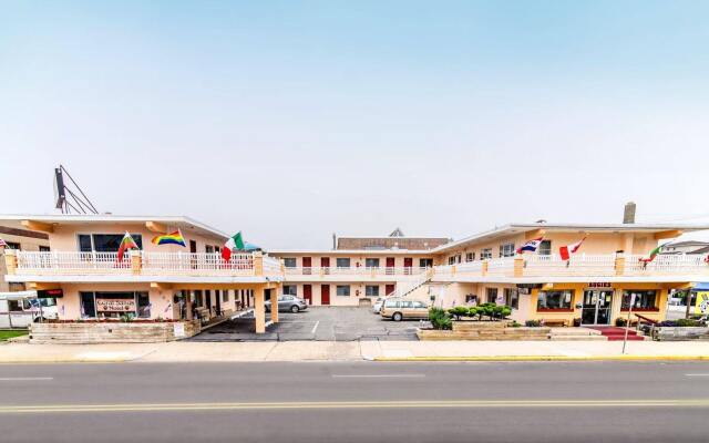 The Coral Sands Motel