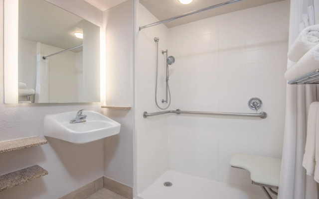 HI Express El Paso Downtown by IHG