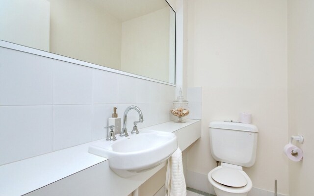 Seaview Crescent, 6, Seaview