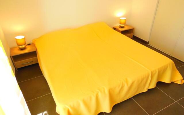 3 Bedrooms, 3 bathrooms central Cannes Lecerf 411