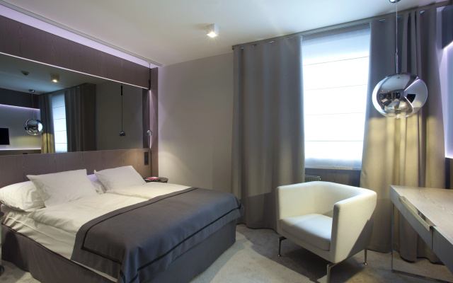 Hotel Ilonn