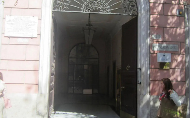 Iulia Guest House