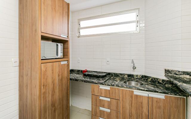 Apto agradável a 3 min da UFSC RAF004