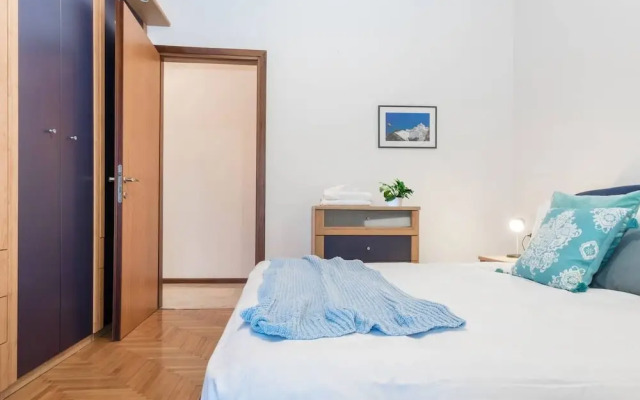 JOIVY Como Borgo Vico Apartment with Terrace