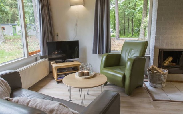 Tidy Bungalow With Fireplace Located in the Veluwe