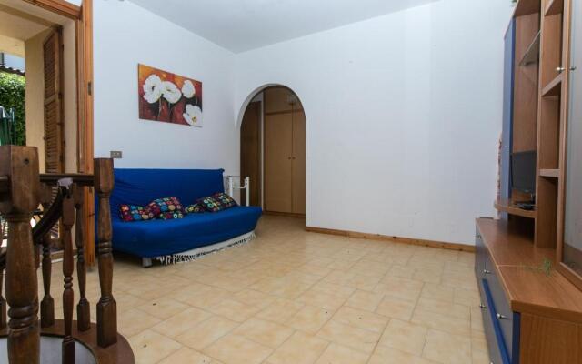 N215 - Numana, trilocale con portico