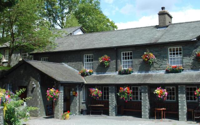 The Three Shires Inn