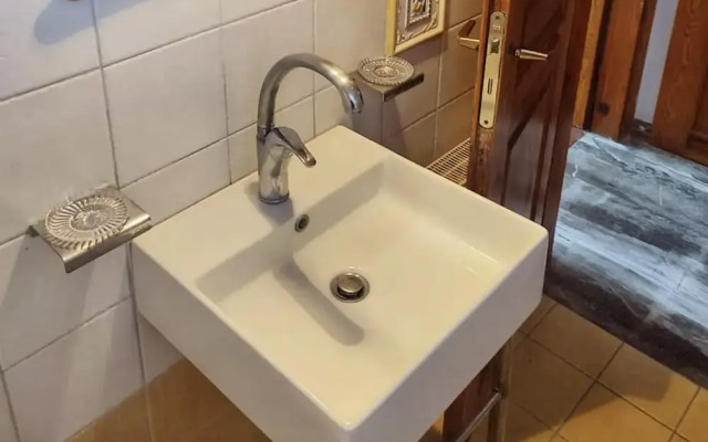 Charming Lefkada Town 2-bedroom Apartment