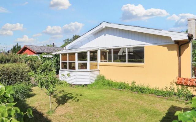 6 Person Holiday Home in Albaek