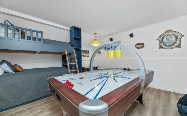 Boulder Bay Bungalow