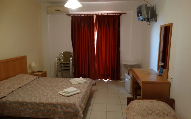 Triton Authentic Cretan Hotel