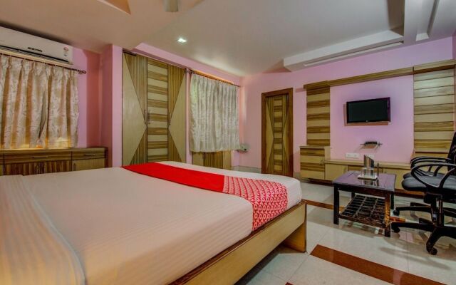 OYO 4730 Apartment Hotel Imperia Inn