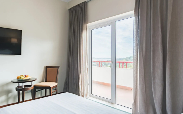 Amazonia Jamor Hotel