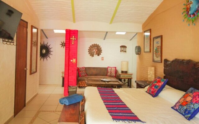 Charming 1 Bedroom Hotel With Pool View