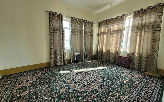 OYO HOME IAE602 Safyan Homestay