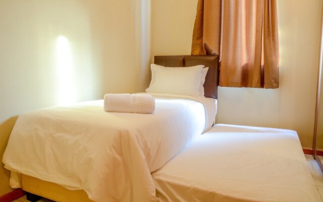 Best Space of 3BR Apartment Grand Palace Kemayoran