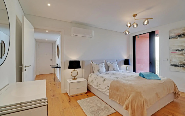 Dubai Apartment in Vilamoura