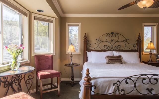 E'Laysa Guesthouse and Vineyard Retreat