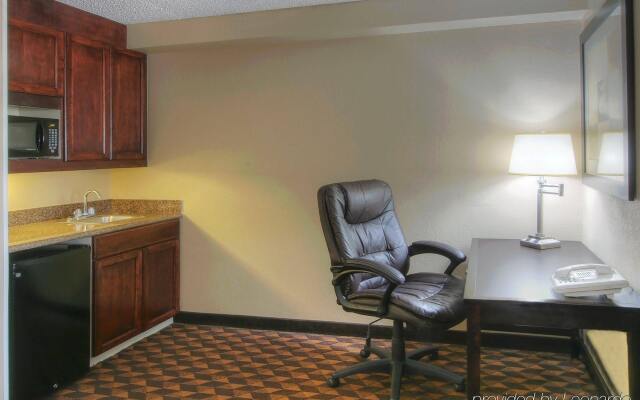 Holiday Inn Express Hotel & Suites Albuquerque Midtown, an IHG Hotel