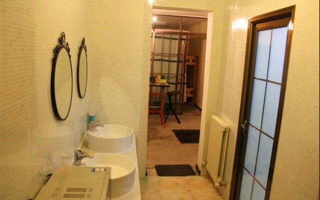 Jiuhao Zujie Youth Hostel
