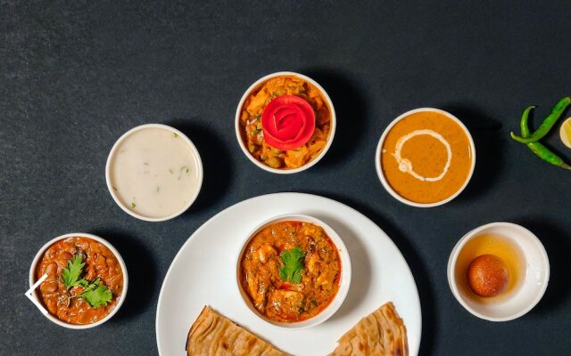 OYO 12740 Hotel Amandeep