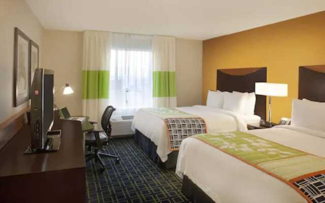 Fairfield Inn & Suites by Marriott Toronto Mississauga