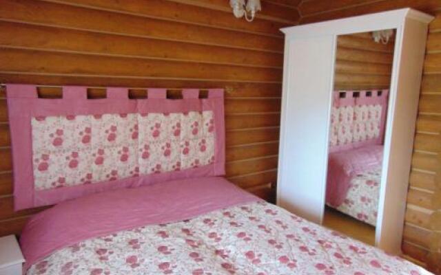 Leoslav Apartments