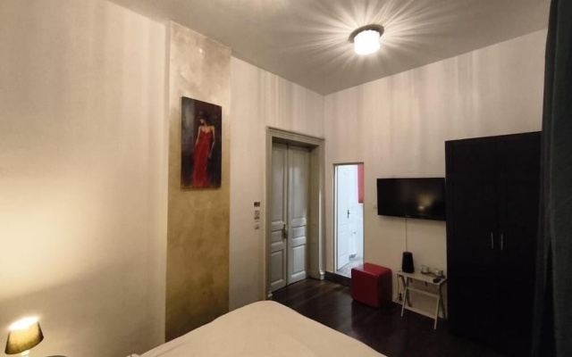 Antique Hostel