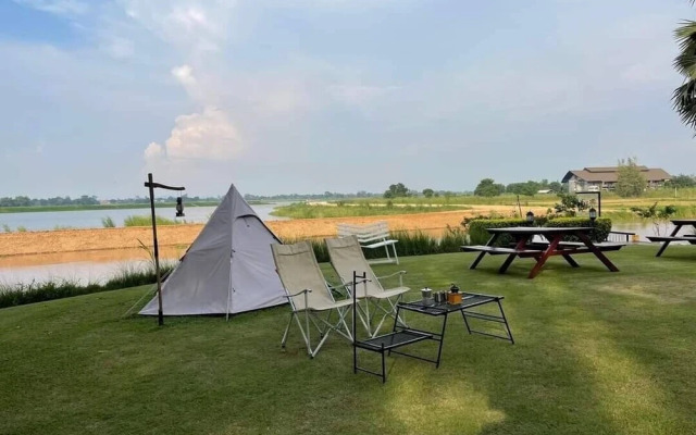 Uthai River Lake Resort