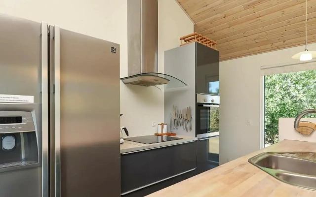 8 person holiday home in Ålbæk