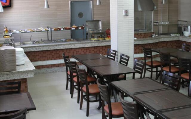 Hotel Dom Passos