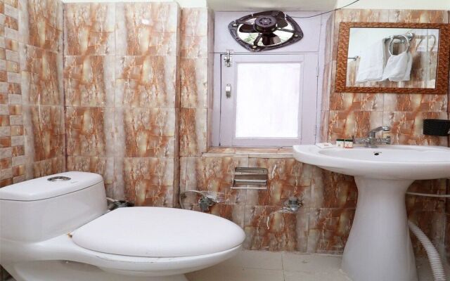 OYO 14124 Home 1Bhk Apartment