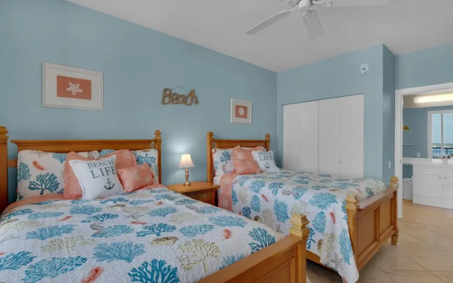Beach Colony West 12F