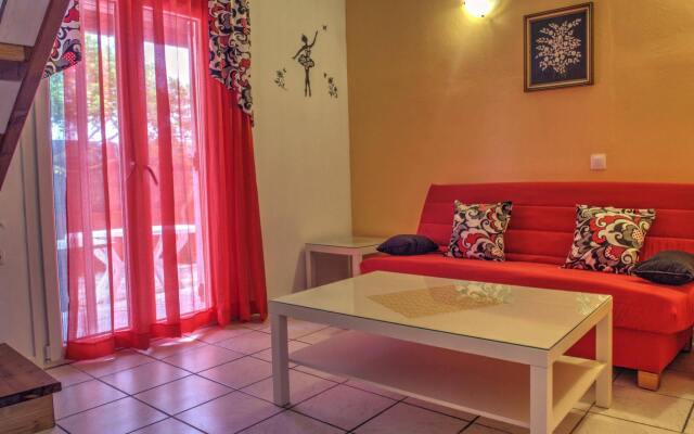 Eleni Family Apartments