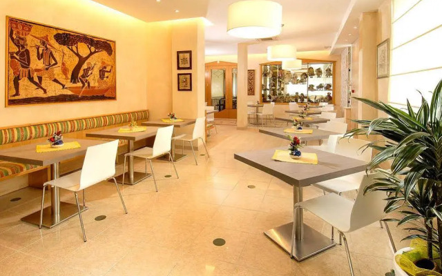 Hotel Antonella & Mael