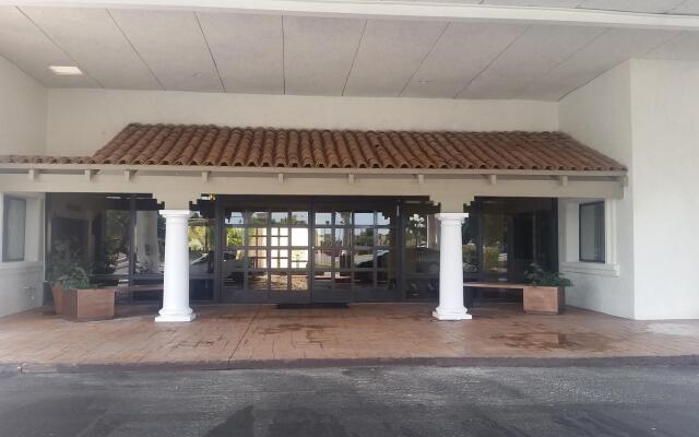 Dobson Ranch Inn & Suites LLC