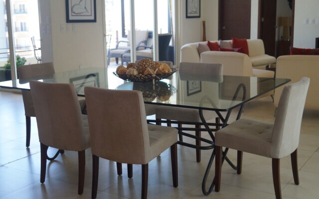 Romantic Zone V399 2 Bedroom