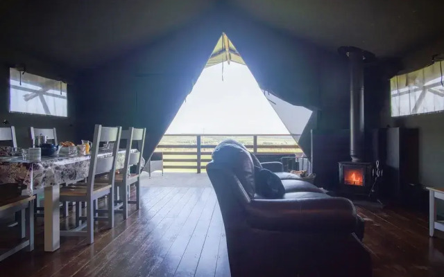 Burryholmes Glamping Tent - Llangennith