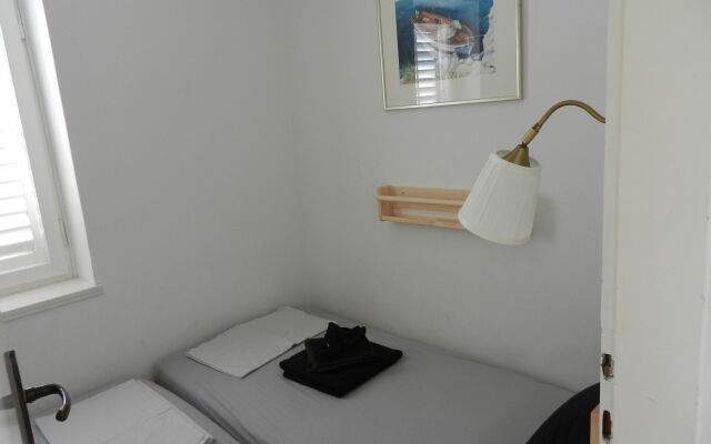 Apartment Andri - 5 m from the beach : A2-donji Petrcane, Zadar riviera
