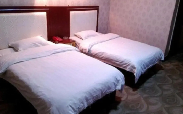 Luo Chuan Guo Hao Business Inn