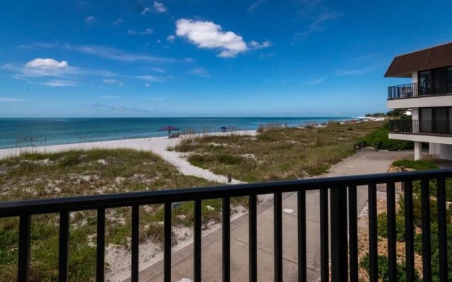 Water's Edge Condominium